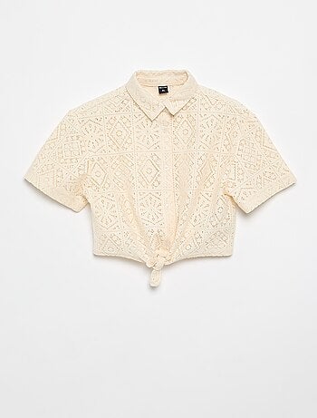 Camiseta tipo blusa de ganchillo calado