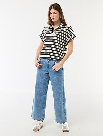 Camiseta tipo polo colorida