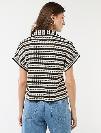 Camiseta tipo polo colorida