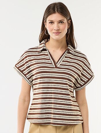 Camiseta tipo polo colorida