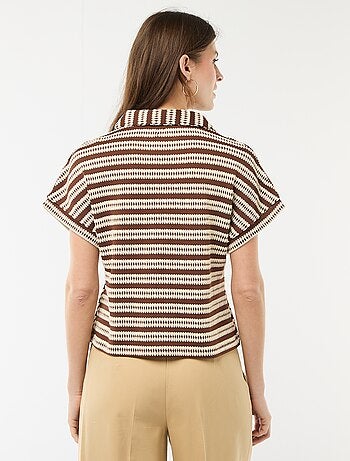 Camiseta tipo polo colorida