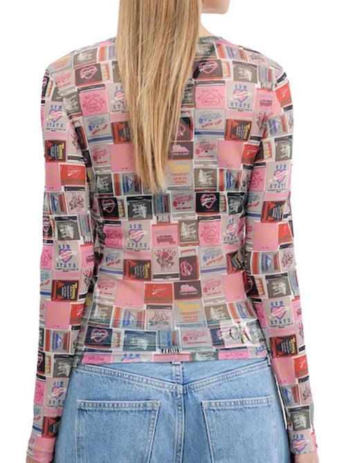 Camiseta Tommy Hilfiger Slim AOP de Mujer con Estampado Floral - Kiabi Camiseta Tommy Hilfiger Slim AOP de Mujer con Estampado Floral - Kiabi