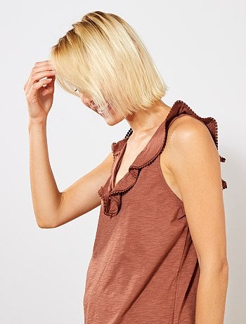 Camiseta vaporosa con volantes - Kiabi