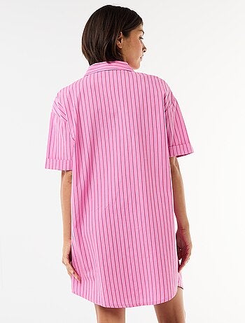 Camisón de maternidad abotonado