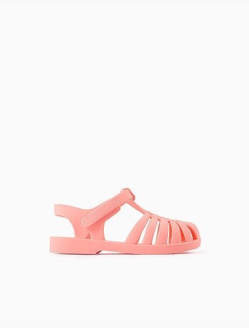 Cangrejeras de goma con tira autoadherente