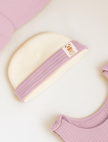 Capota de nacimiento de algodón orgánico Blanco y Fresa