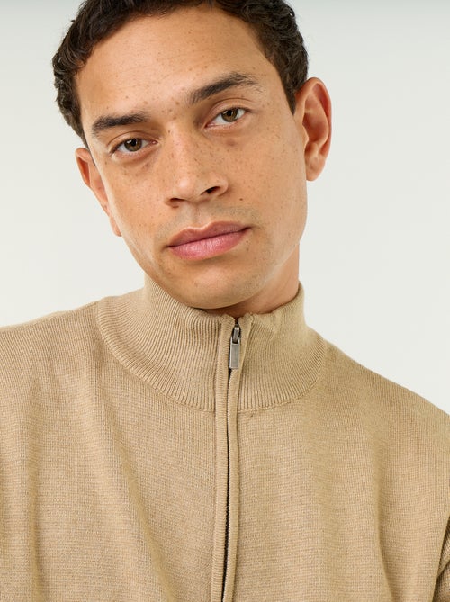 Cárdigan con cremallera y cuello alto - Kiabi Cárdigan con cremallera y cuello alto - Kiabi