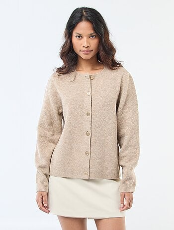 Cárdigan de punto con botones dorados