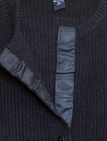 Cárdigan de punto grueso con abertura imantada - Fácil de Poner