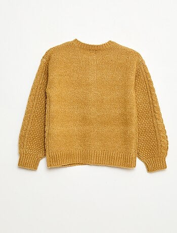 Cárdigan de punto trenzado con abertura abotonada