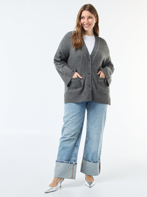 Cárdigan largo abotonado 'Only Carmakoma' con tachuelas de fantasía - Kiabi