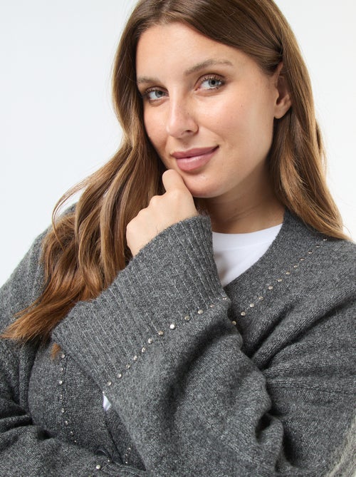 Cárdigan largo abotonado 'Only Carmakoma' con tachuelas de fantasía - Kiabi