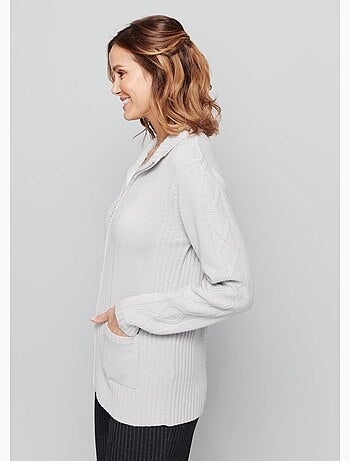 Cárdigan liso de largo medio con cremallera en punto grueso