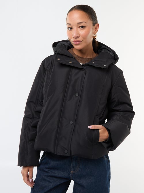 Cazadora acolchada corta con capucha y ribete de pelo sintético 'JDY' - Kiabi