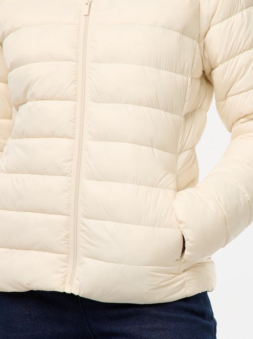 Cazadora acolchada ligera con capucha lisa - Kiabi