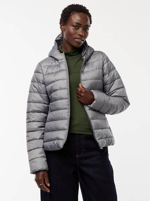 Cazadora acolchada ligera con capucha lisa - Kiabi