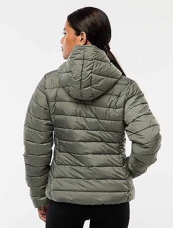 Cazadora ligera acolchada con capucha lisa