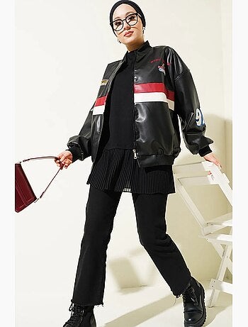 Cazadora bomber oversize de cuero sintético color block bdart