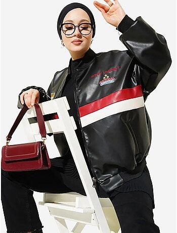 Cazadora bomber oversize de cuero sintético color block bdart