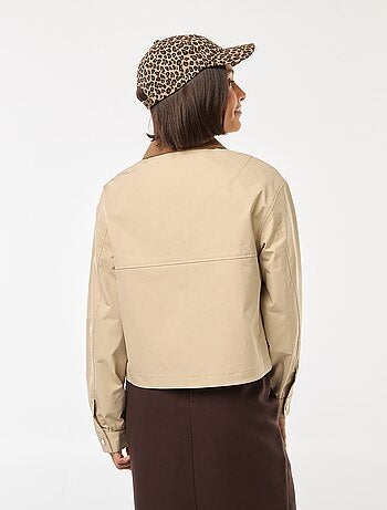 Cazadora con cremallera cuello de canalé