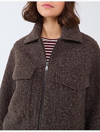 Cazadora corta efecto bouclé, mo fashion