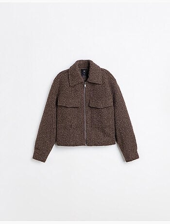 Cazadora corta efecto bouclé, mo fashion