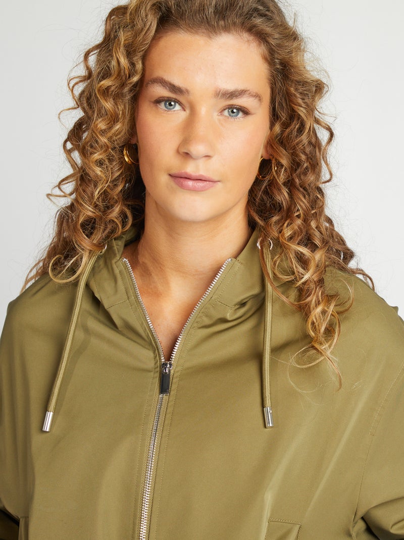 Cazadora corta oversize KAKI - Kiabi