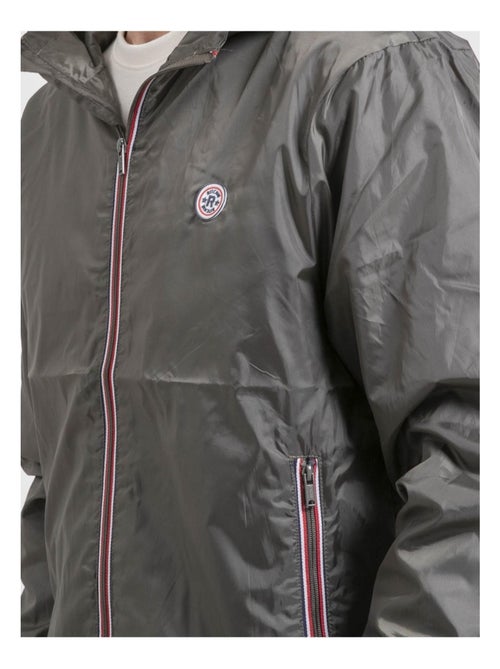 Cazadora cortavientos con capucha ZALTA - Kiabi