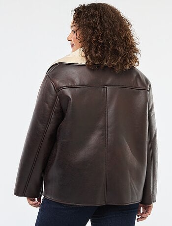Cazadora estilo aviador con forro de pelo sintético