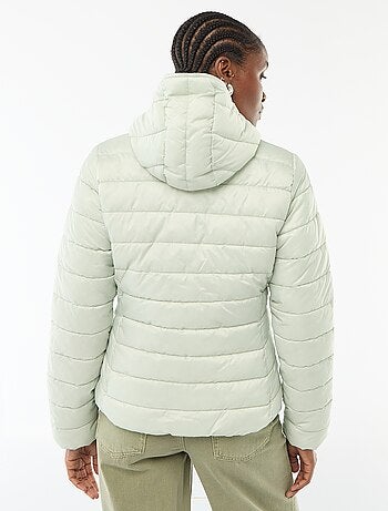 Cazadora ligera acolchada con capucha lisa