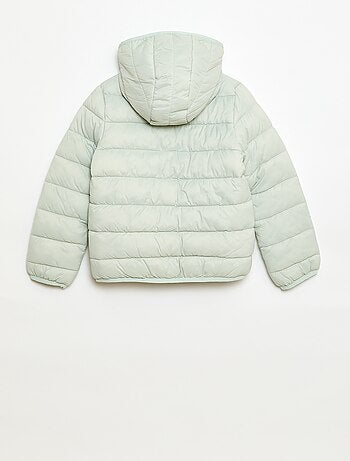 Cazadora ligera con capucha