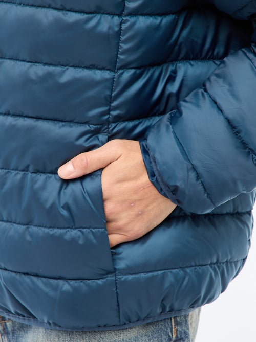 Cazadora ligera con capucha - Kiabi