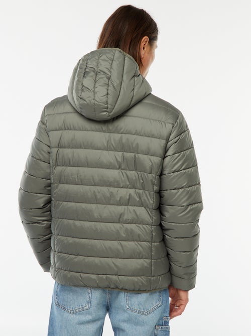 Cazadora ligera con capucha - Kiabi