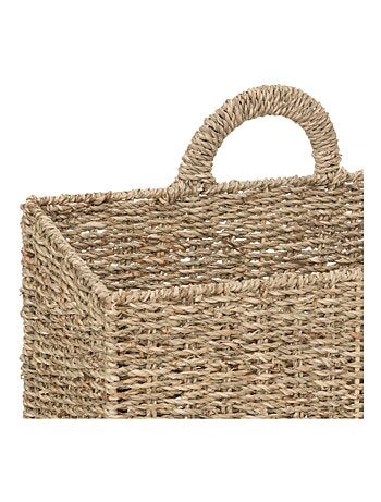 Cesta colgante de mimbre