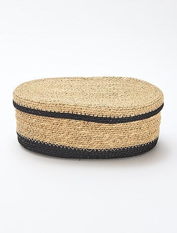 Cesta de mimbre