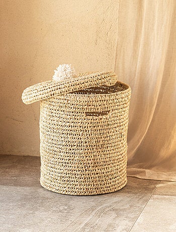Cesto de ropa calado con tapa y borla