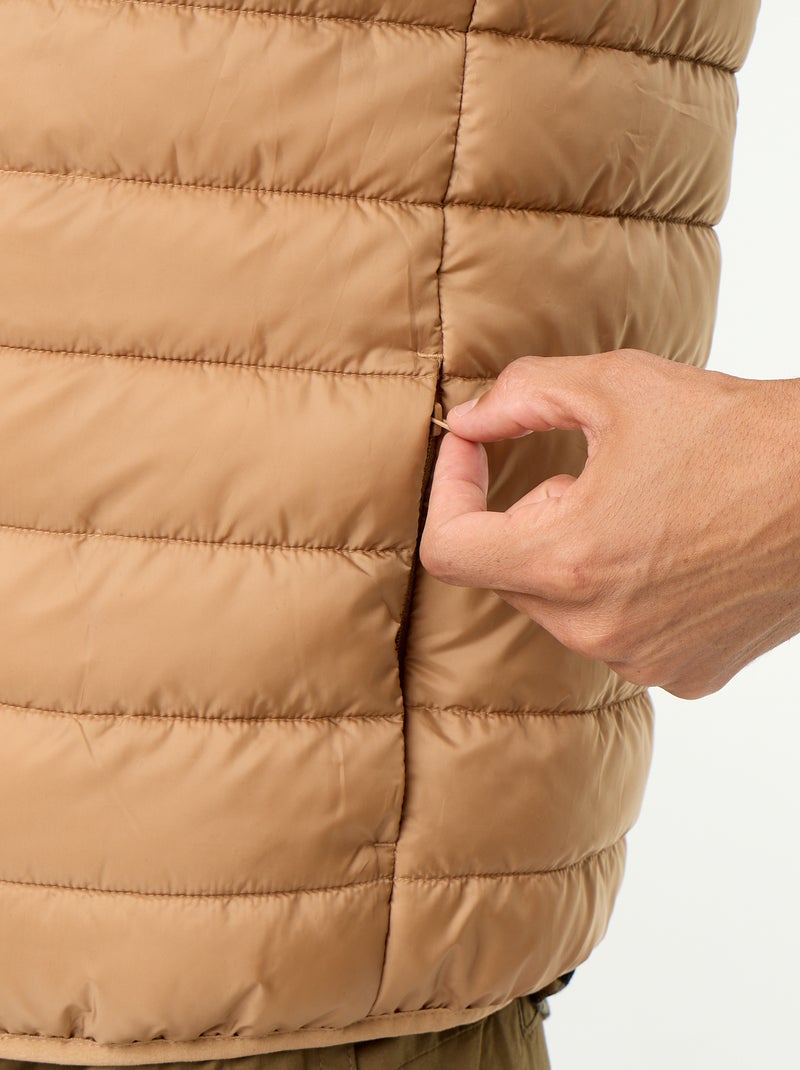 Chaleco acolchado repelente al agua sin mangas Beige - Kiabi