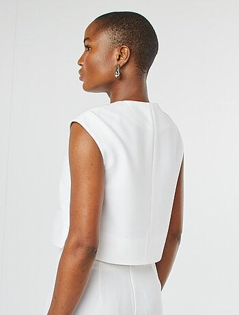 Chaleco con cierre de botones