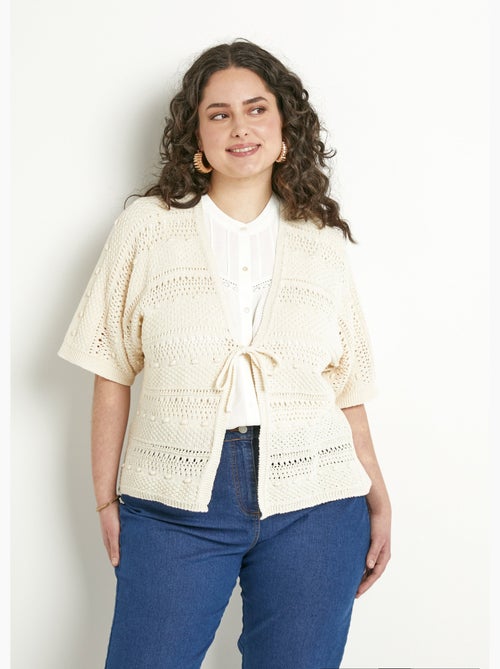 Chaleco corto calado con cuello en V y mangas cortas. - Afibel - Kiabi