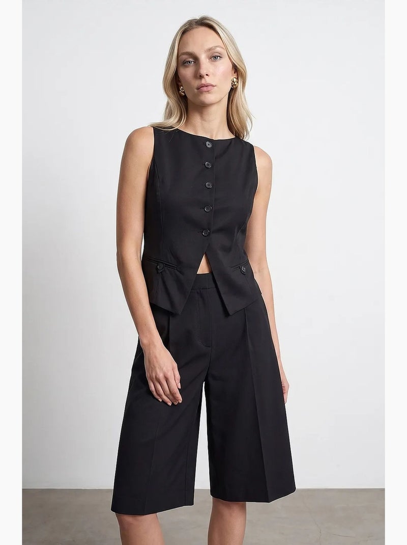 Chaleco crop entallado dilvin Negro - Kiabi