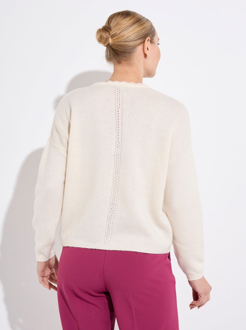 Chaleco de jersey con cuello en V, abotonado, calado y macramé - Afibel Crudo - Kiabi