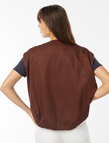 Chaleco satinado con cremallera