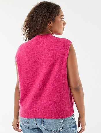 Chaleco sin mangas abotonado