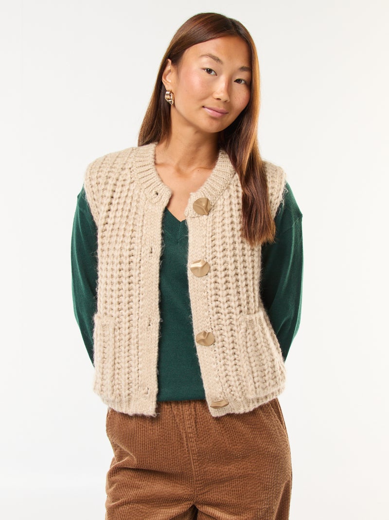Chaleco sin mangas con abertura de botones grandes martillados Beige - Kiabi