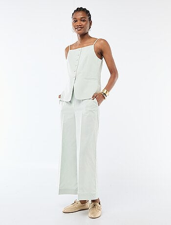 Chaleco sin mangas con tirantes