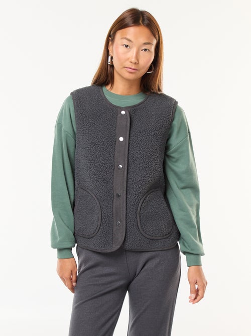 Chaleco sin mangas efecto borreguito - Kiabi