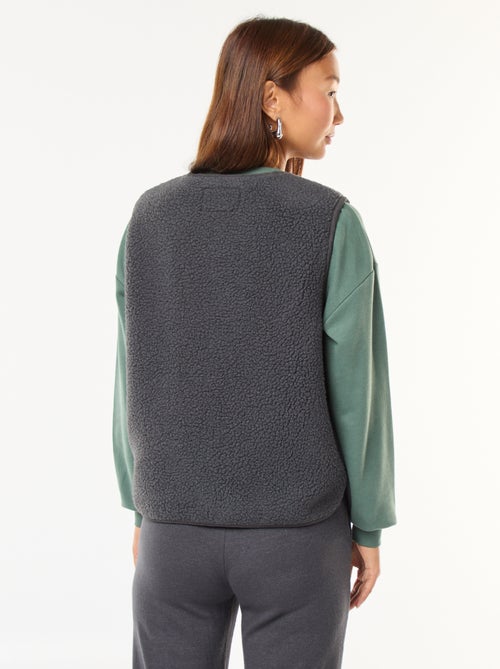 Chaleco sin mangas efecto borreguito - Kiabi