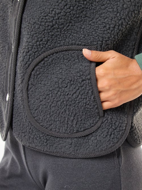 Chaleco sin mangas efecto borreguito - Kiabi