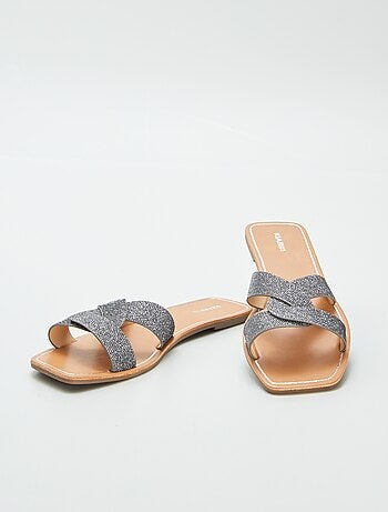 Chanclas con brillos