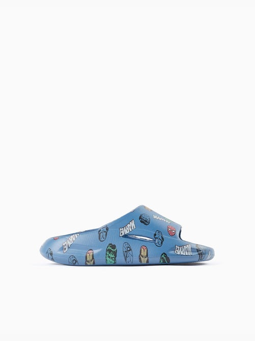 Chanclas con motivo de Marvel y suela antideslizante - Kiabi Chanclas con motivo de Marvel y suela antideslizante - Kiabi